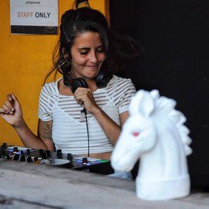 Meet your Posher, Malena